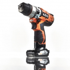 Шуруповерт ударный AEG BSB 12 C2 LI-402B Шуруповерт ударный AEG BSB 12 C2 LI-402B